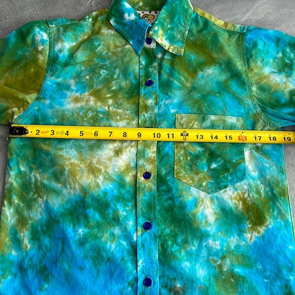 Big Bud Press Tie Dye Button Up Shirt Blue Green Size XS Unisex - Picture 8 of 10